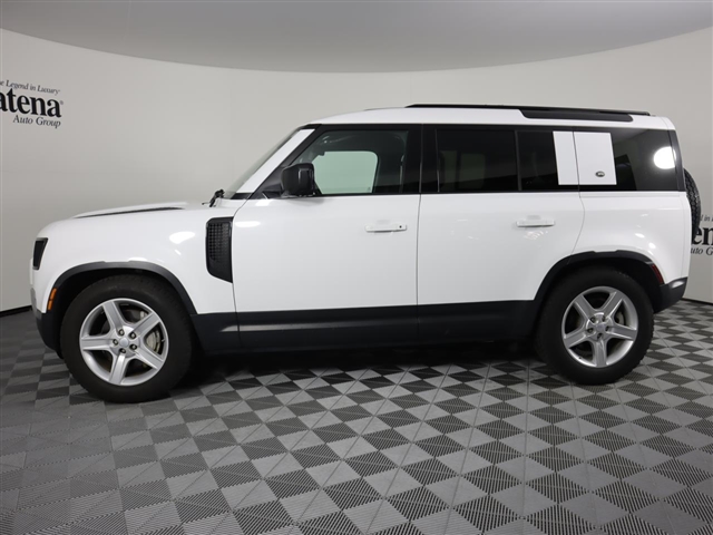 2020 Land Rover Defender 110 SE