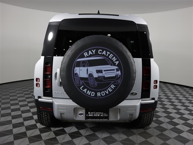 2023 Land Rover Defender 110 Standard