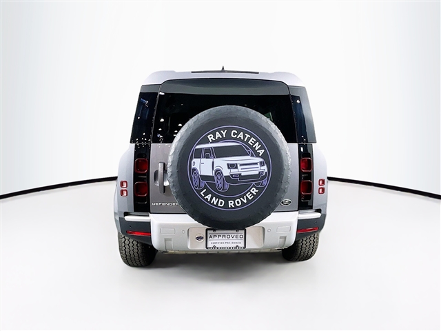 2023 Land Rover Defender 110 Standard