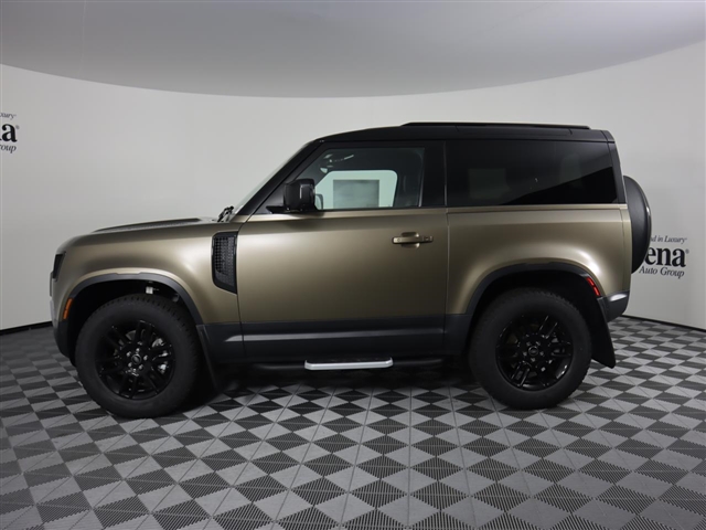 2023 Land Rover Defender 90 S