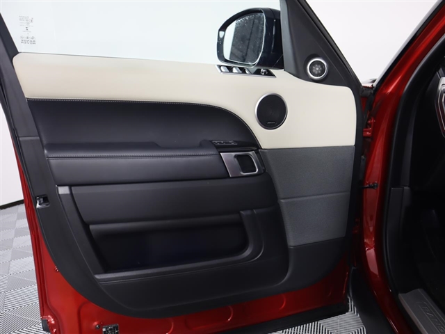 2021 Land Rover Range Rover Sport HSE Silver Edition