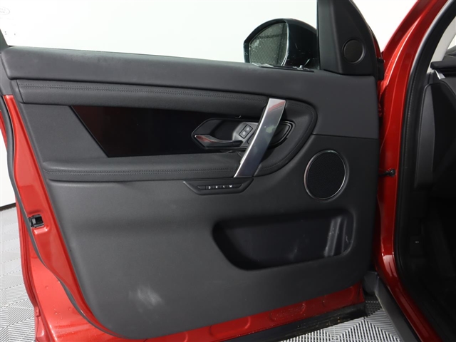 2021 Land Rover Discovery Sport P250 SE