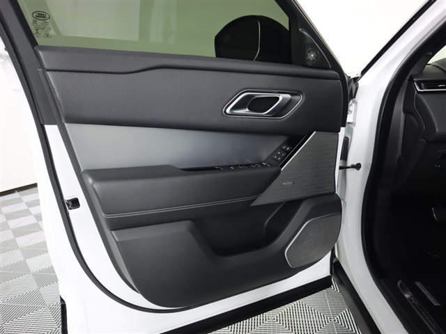 2019 Land Rover Range Rover Velar P340 R-Dynamic SE