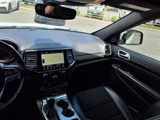 2020 Jeep Grand Cherokee Laredo E