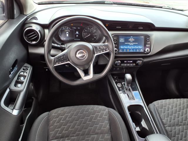 2022 Nissan Kicks SV