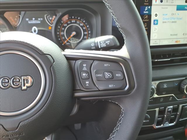 2025 Jeep Gladiator Sport