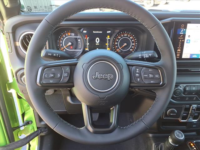 2025 Jeep Gladiator 