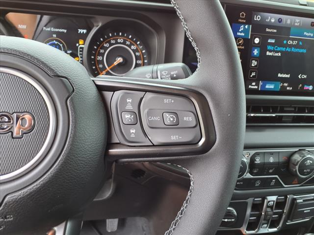 2025 Jeep Gladiator High Tide