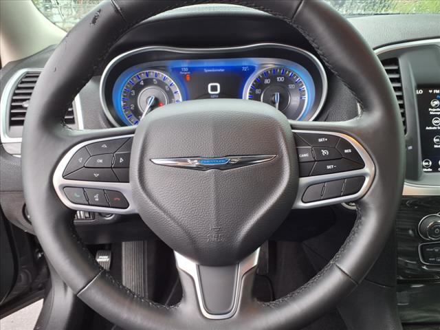 2021 Chrysler 300 Touring