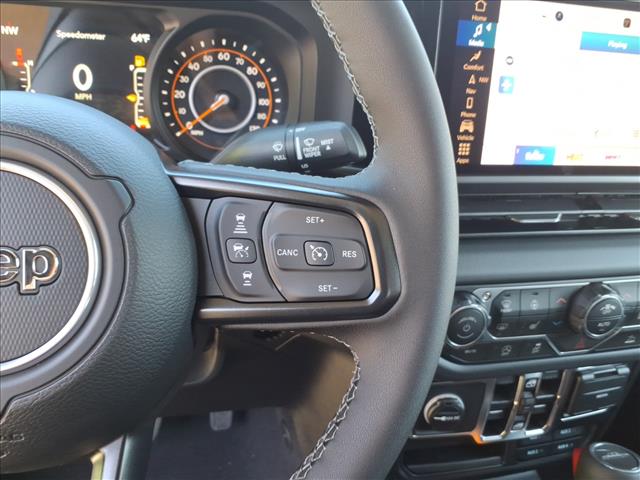 2025 Jeep Gladiator 