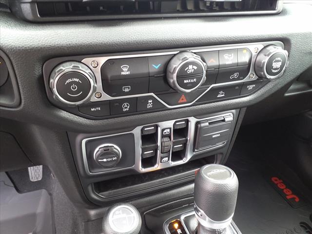 2025 Jeep Gladiator Nighthawk