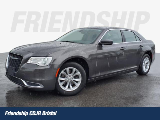 2021 Chrysler 300 Touring