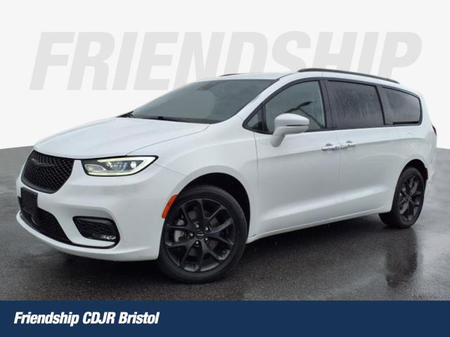2021 Chrysler Pacifica Touring