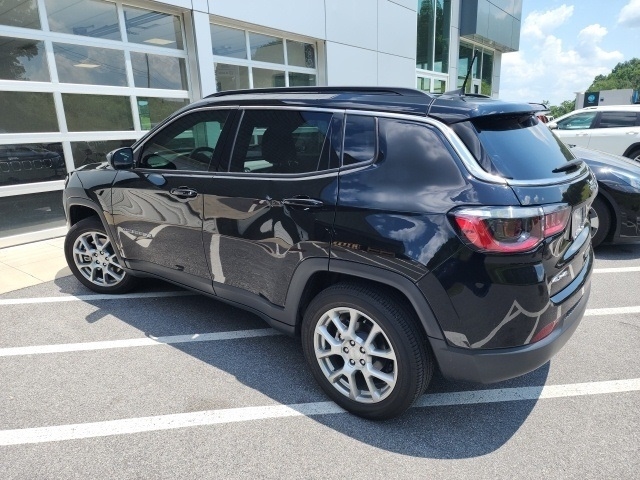 2023 Jeep Compass Latitude Lux