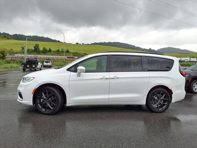 2021 Chrysler Pacifica Touring