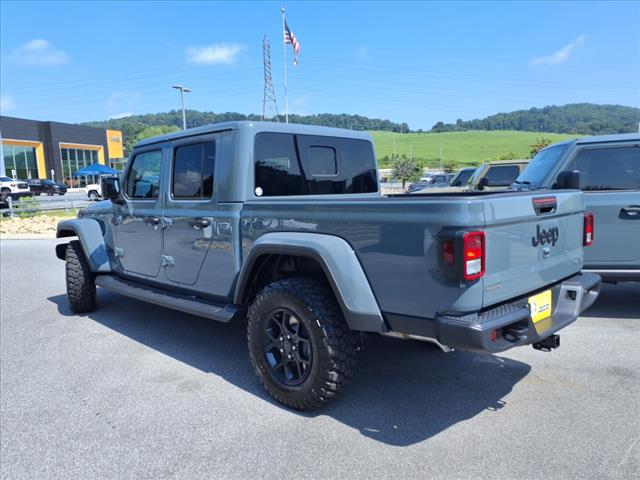 2025 Jeep Gladiator Sport