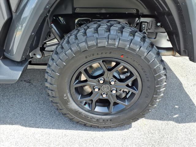 2025 Jeep Gladiator High Tide