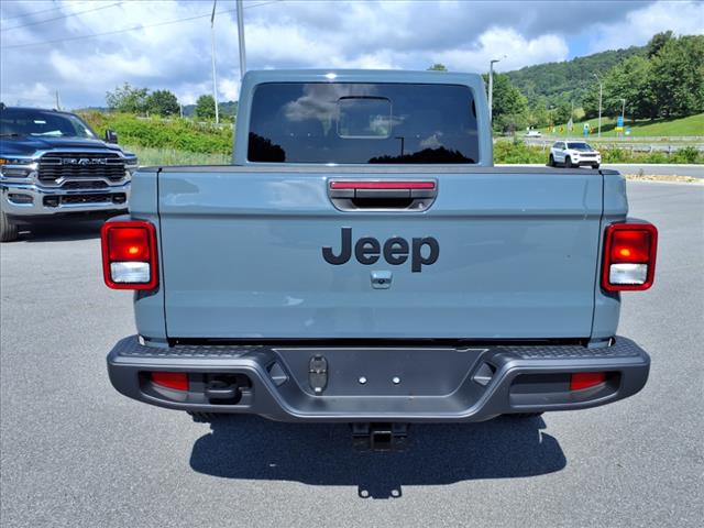 2025 Jeep Gladiator Sport