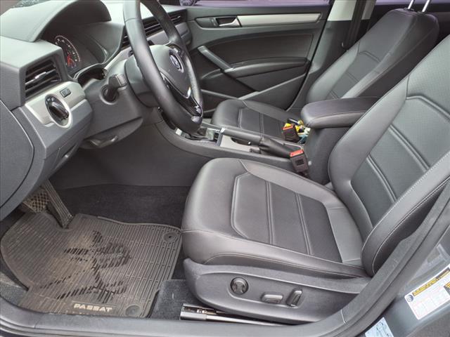 2020 Volkswagen Passat 2.0T SE