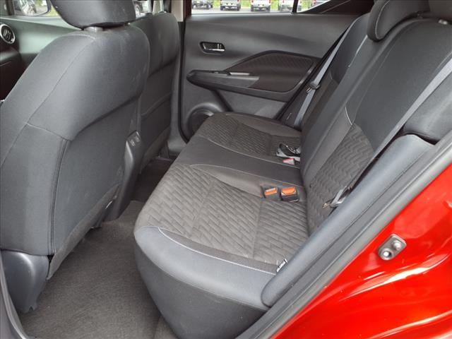 2022 Nissan Kicks SV