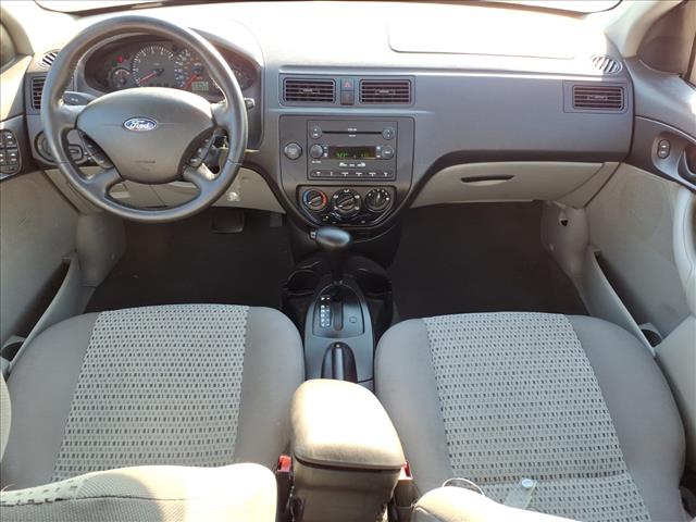 2006 Ford Focus ZX4 SE