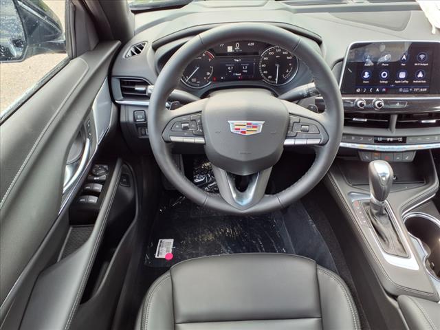 2025 Cadillac CT4 Luxury