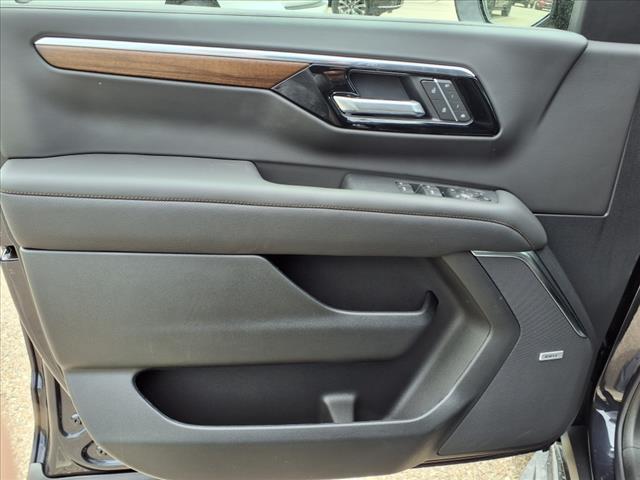 2025 Chevrolet Suburban High Country