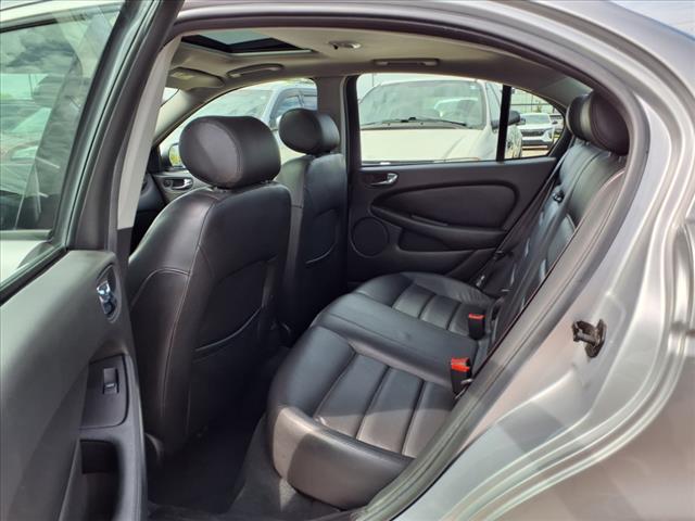 2003 Jaguar X-Type 2.5