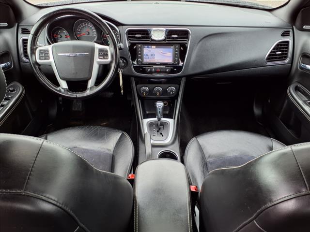 2012 Chrysler 200 S