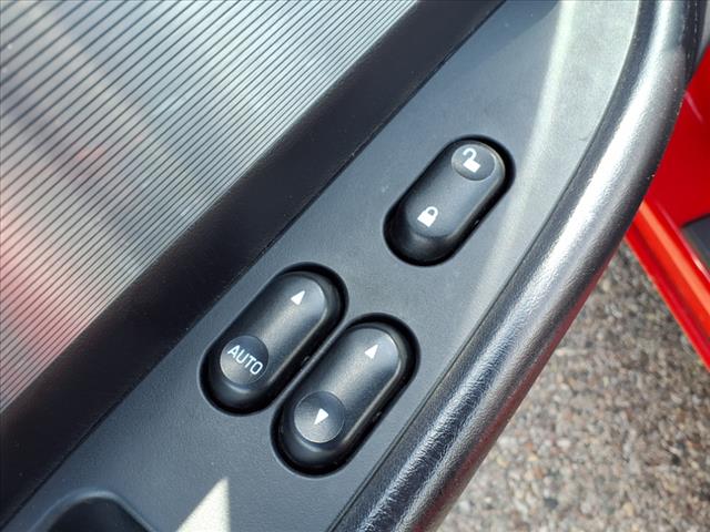 2004 Ford Thunderbird Deluxe