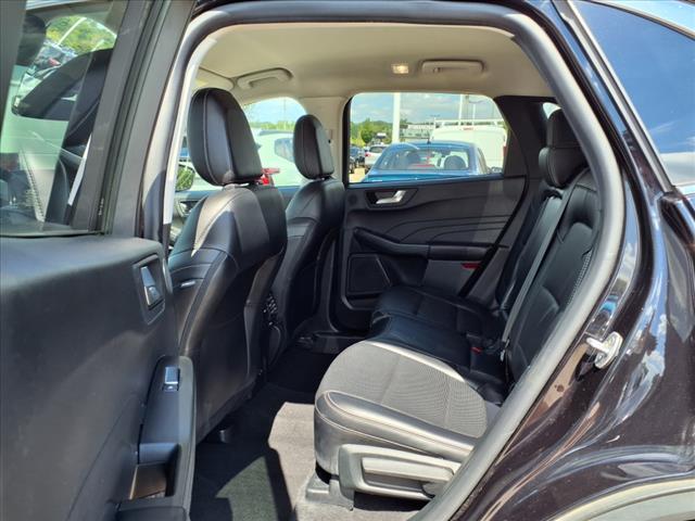 2021 Ford Escape Hybrid Titanium