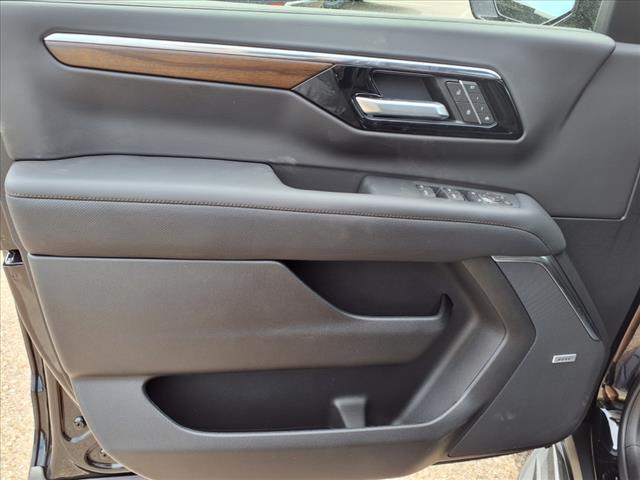 2025 Chevrolet Suburban High Country