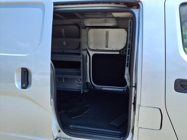 2018 Nissan NV200 SV