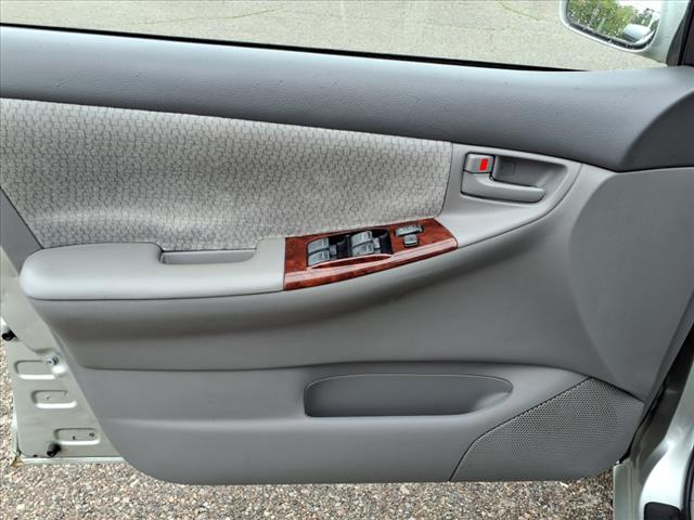 2003 Toyota Corolla LE