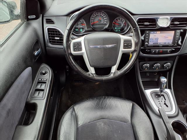 2012 Chrysler 200 S