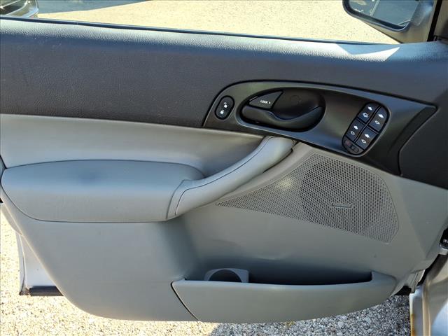 2006 Ford Focus ZX4 SE