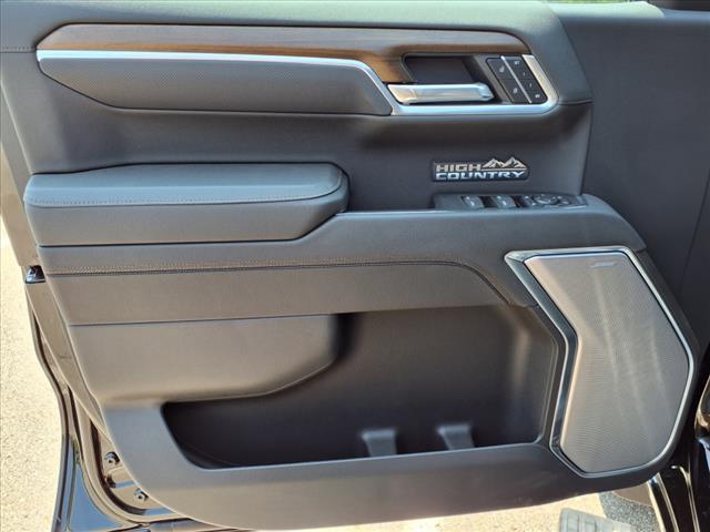 2025 Chevrolet Silverado 1500 High Country