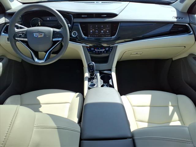 2022 Cadillac XT6 Premium Luxury