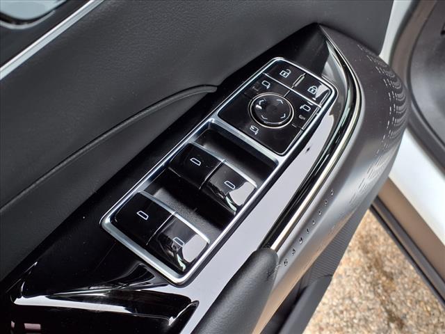 2025 Cadillac LYRIQ Sport 1