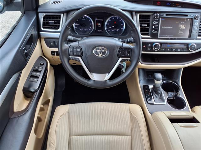 2017 Toyota Highlander LE Plus