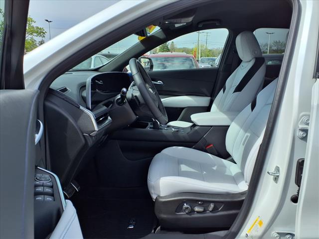 2025 Cadillac XT4 Sport