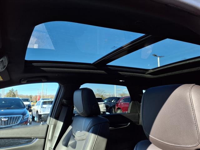 2025 Cadillac XT5 Premium Luxury