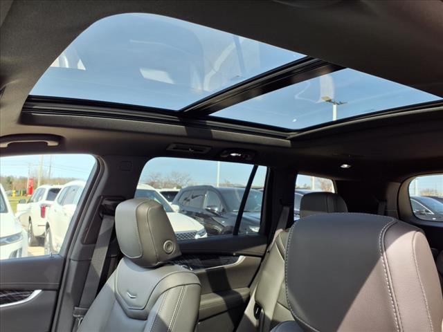 2025 Cadillac XT6 Premium Luxury