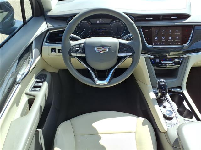 2022 Cadillac XT6 Premium Luxury