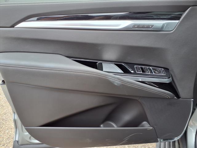 2025 Cadillac Escalade ESV Sport