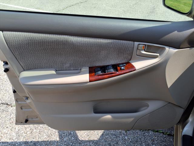 2006 Toyota Corolla LE