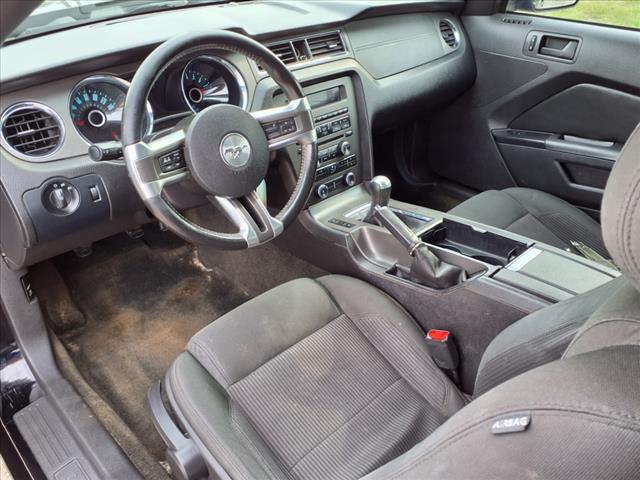 2014 Ford Mustang V6