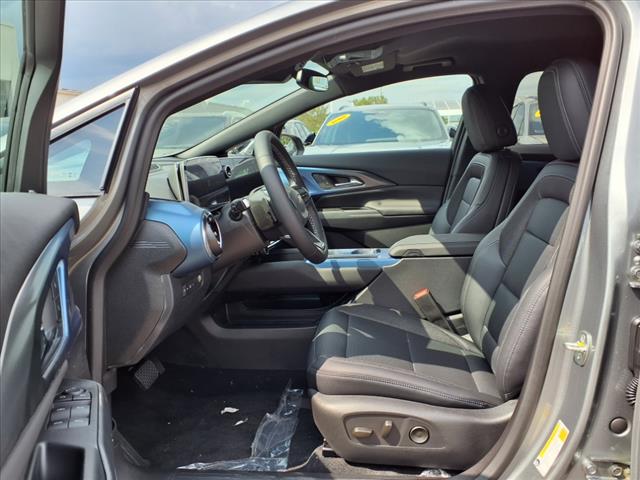 2025 Chevrolet Equinox EV LT 2