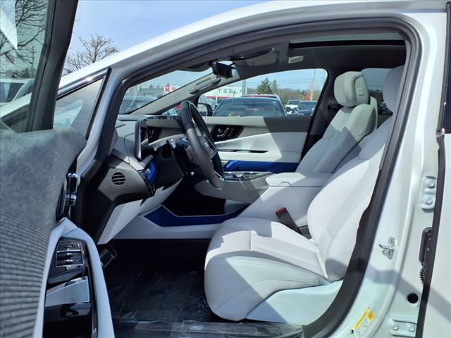 2025 Cadillac OPTIQ Sport 2