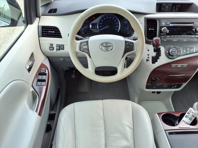 2011 Toyota Sienna XLE 8-Passenger